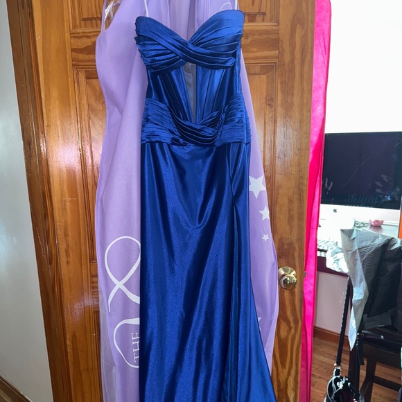 Sherri Hill Dresses & Skirts - Sherri Hill Prom Dress